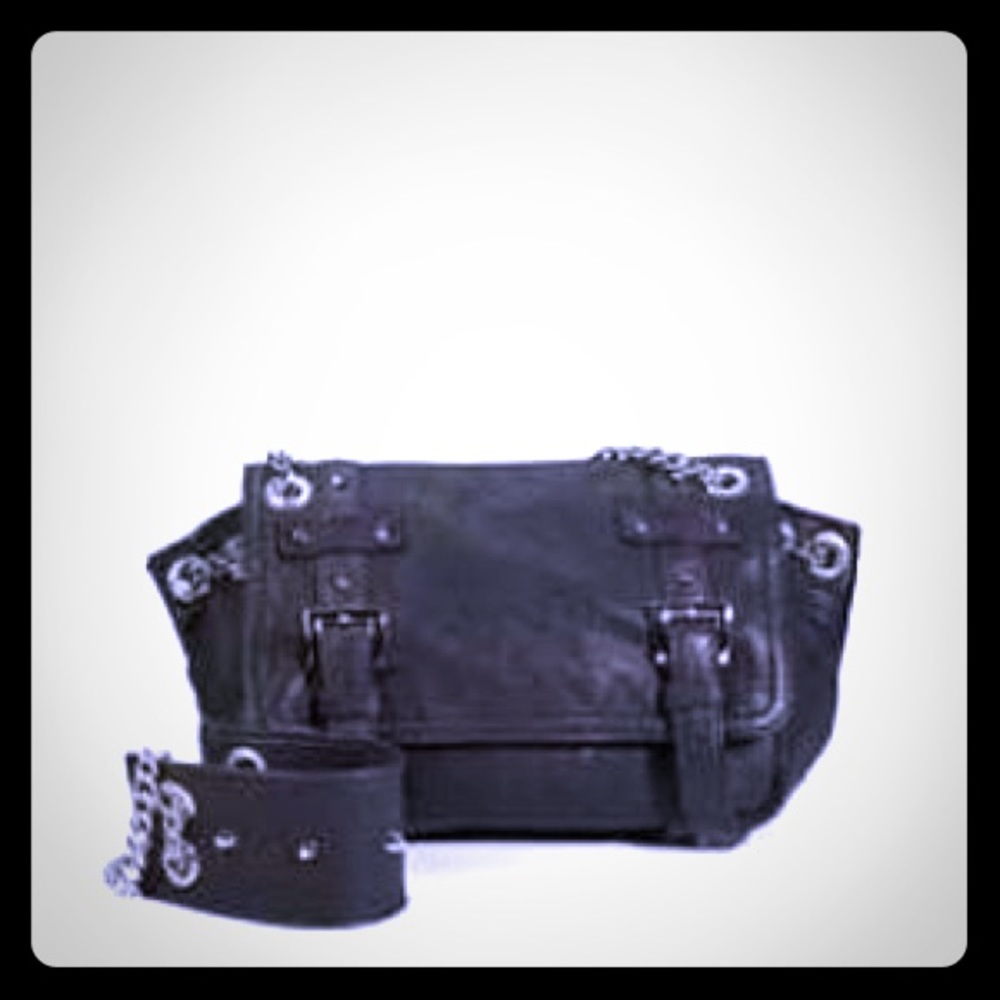 Pour la victoire Dylan shoulder bag leather chain